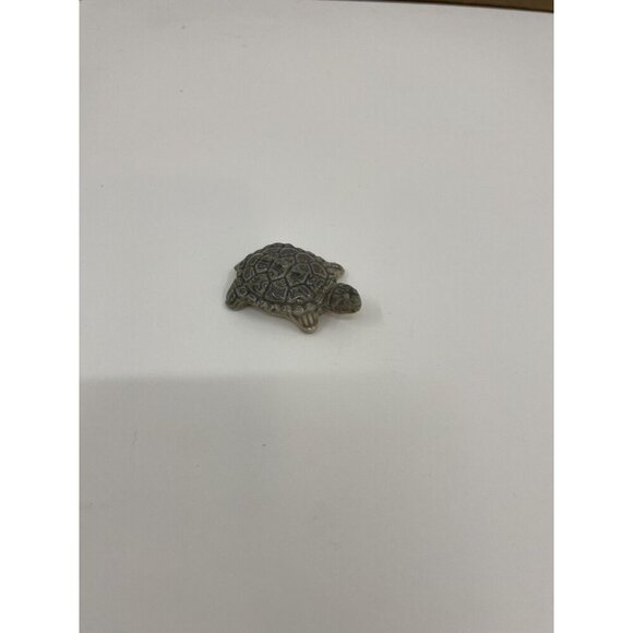 Wade Whimsies Grey‑Green Ceramic Turtle Figurine – Porcelain Collectible Statue - Picture 3 of 8